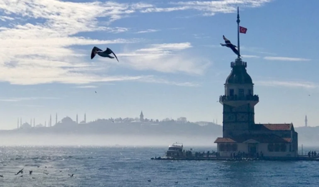 İstanbul'da bunaltıcı gece: Nem yüzde 96 seviyesine ulaşıyor