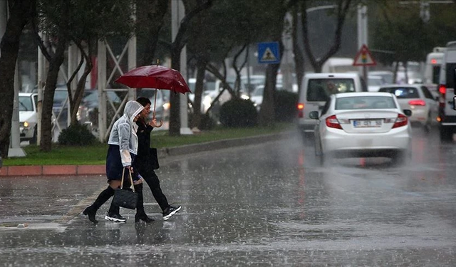 Meteoroloji uyardı: İstanbul ve birçok ilde sağanak