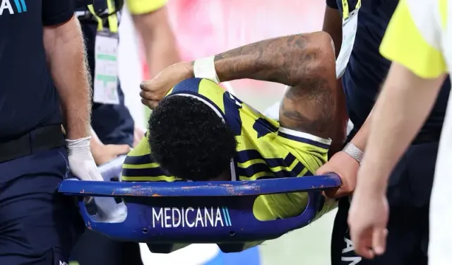 Jayden Oosterwolde'den Fenerbahçe'ye kötü haber