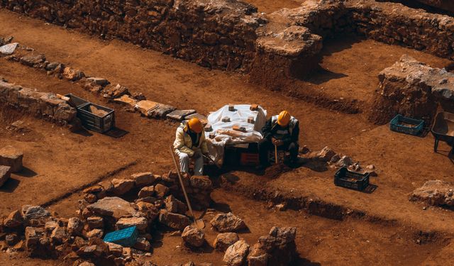 İsveç'te hamile bir kadına ait 9 bin yıllık kalıntılar bulundu