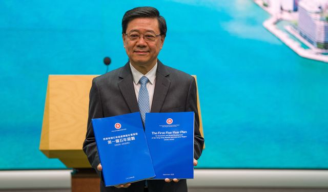 Hong Kong ilk beş yıllık kalkınma planını açıkladı