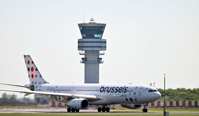 Belçika'da hava yolu çalışanlarından rest: İsrail'e uçuşa zorlarsanız greve gideriz!