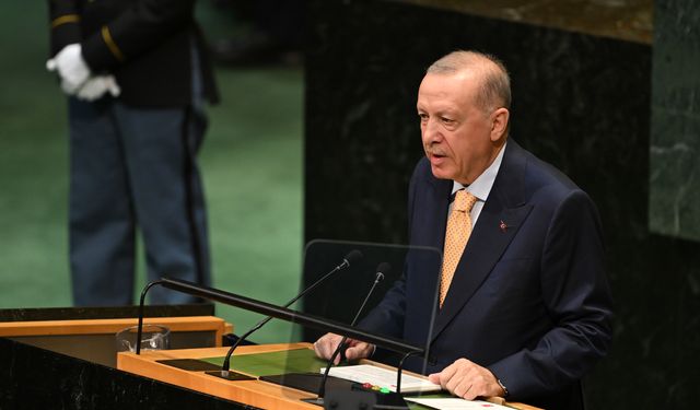 Erdoğan, Newsweek'e konuştu: Türkiye'ye 'Batı mı, Doğu mu?' dayatmasını doğru bulmuyoruz