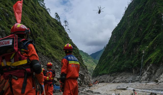 Çin’de heyelan sonrası arama-kurtarma seferberliği sürüyor