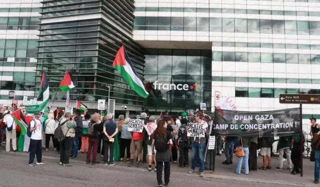 Fransa'da Gazze protestosu: Soykırım programı tekrar yayınlansın