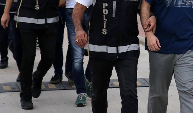 Okullara silahlı saldırı hazırlığı yapan örgüte operasyon: 32 gözaltı kararı