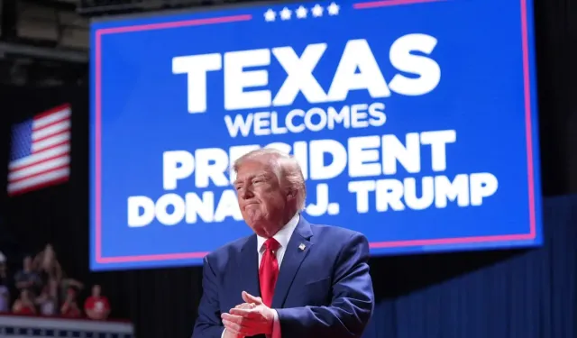 Protestocular Trump’ı Teksas mitinginde konuşturmadı