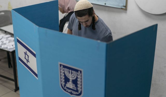 İsrail sandık başında: Netanyahu'nun siyasi geleceği oylanıyor
