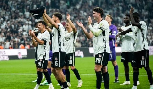 Beşiktaş'ın Başakşehir karşısındaki ilk 11'i belli oldu
