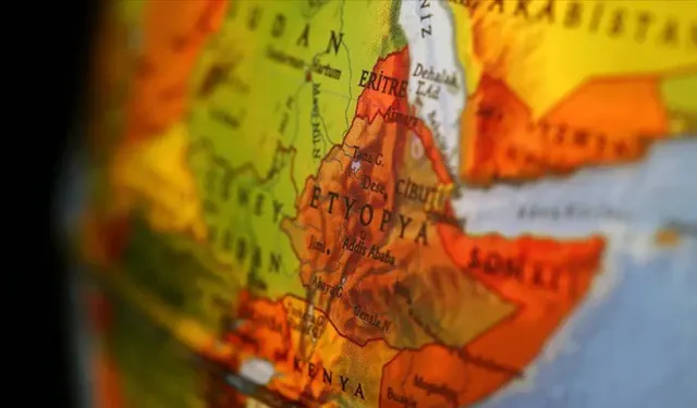 Afrika Boynuzu alarmda: Etiyopya, Eritre sınırına tank sevk etti