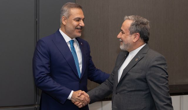 Bağdat’ta diplomasi trafiği: Fidan, Erakçi ile görüştü