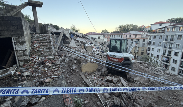 Zonguldak'ta çöken bina: 3 şüpheli gözaltında
