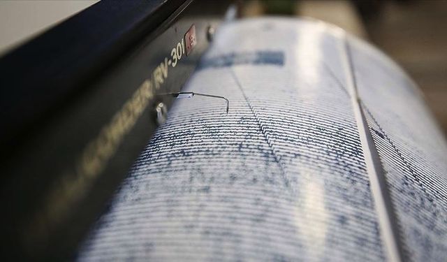 Malatya peş peşe depremlerle sallandı