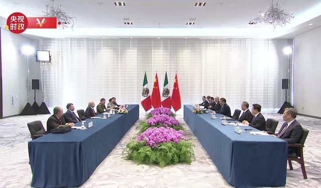 Çin ve Meksika liderleri bir araya geldi