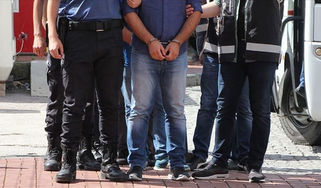 Diyarbakır'da suç örgütüne operasyon: 10 şüpheli gözaltına alındı