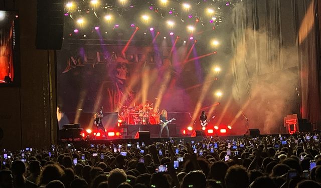 10 yıl sonra: Megadeth, İstanbul'da konser verdi