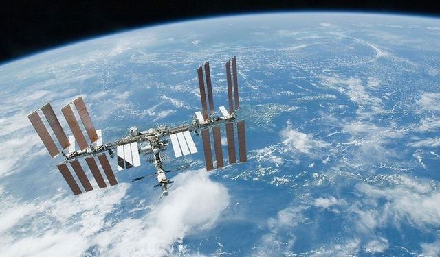 NASA ile SpaceX'den 843 milyon dolarlık 'ISS' anlaşması