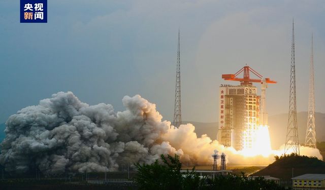 Çin'de yeni bir coğrafi haritalama uydusu fırlatıldı