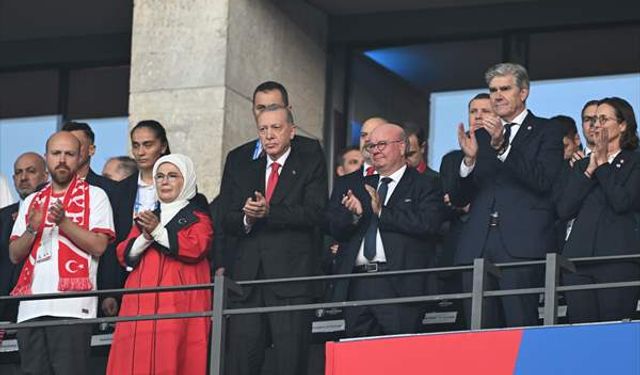 Erdoğan, millileri yalnız bırakmadı
