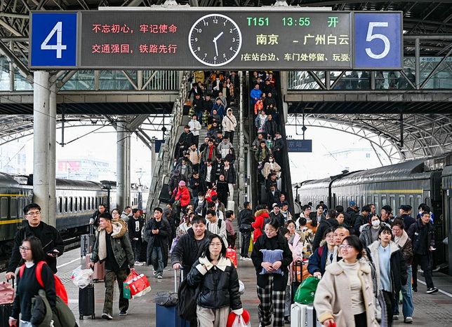 Çin’de Bahar Bayramı seyahatinde rekor: 350 milyonu aştı!