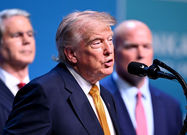 Trump Almanya'nın iddialarına inanmıyor: Putin, NATO topraklarına saldırmayı düşünmüyor!