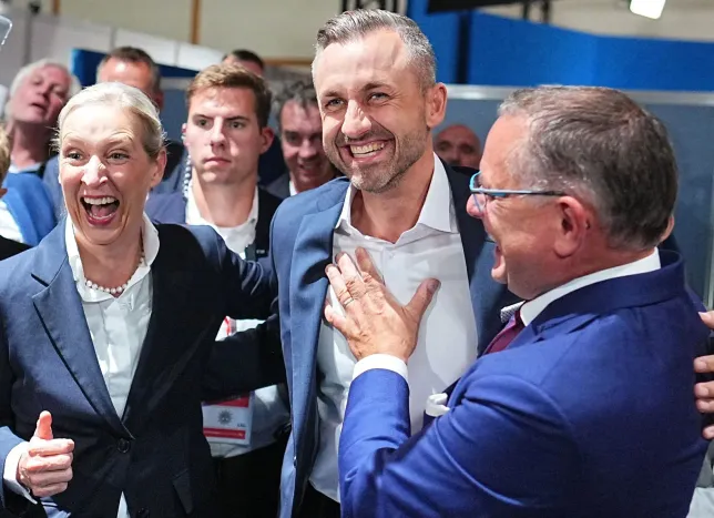 Aşırı sağcı AfD, Saksonya-Anhalt’ta açık farkla kazandı