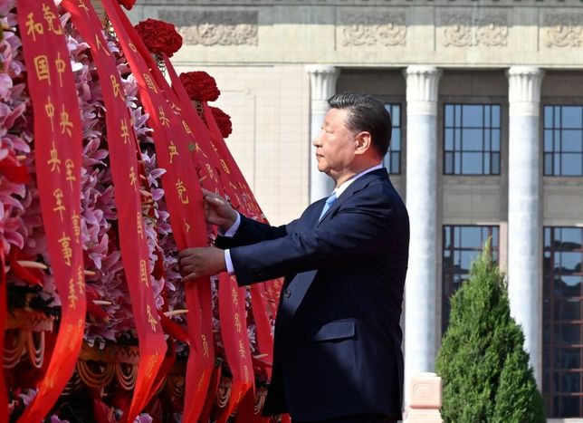Xi Jinping, Şehitler Günü'nde ulusal kahramanlara saygı duruşunda bulunacak
