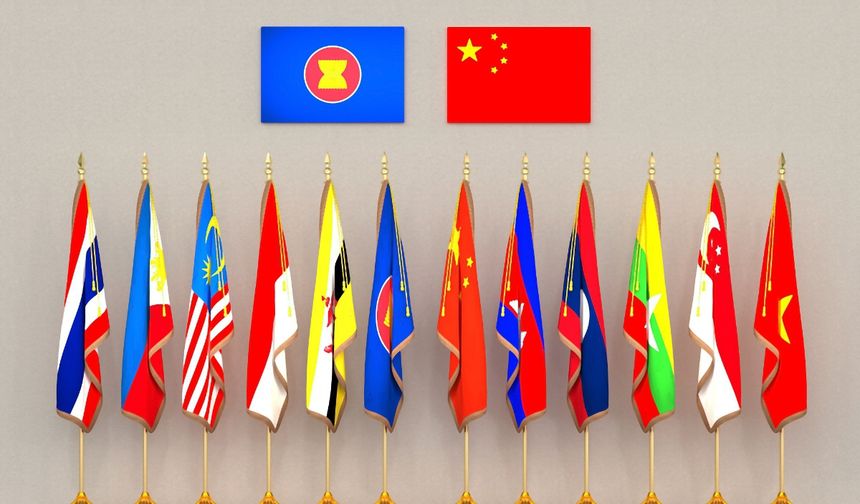 ASEAN Dışişleri Bakanları bölgesel ihtilafların gölgesinde toplanıyor