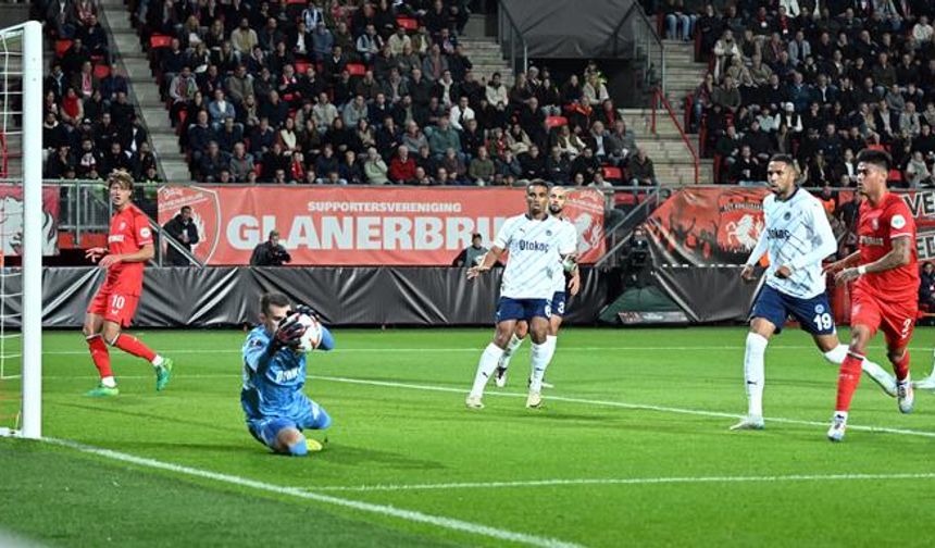 Fenerbahçe Hollanda'dan beraberlikle döndü