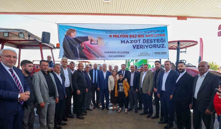 Büyükşehir, çiftçilere ücretsiz akaryakıt dağıtımına başladı