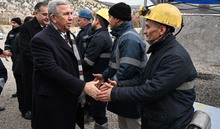 Mansur Yavaş, grevdeki maden işçilerine destek ziyaretinde bulundu