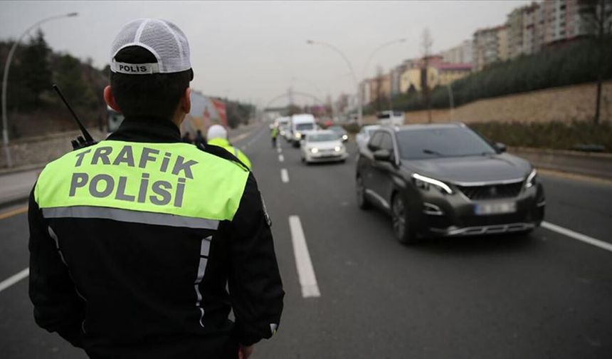 Kurban Bayramı trafiği Edremit Körfezi’nde yoğunlaştı