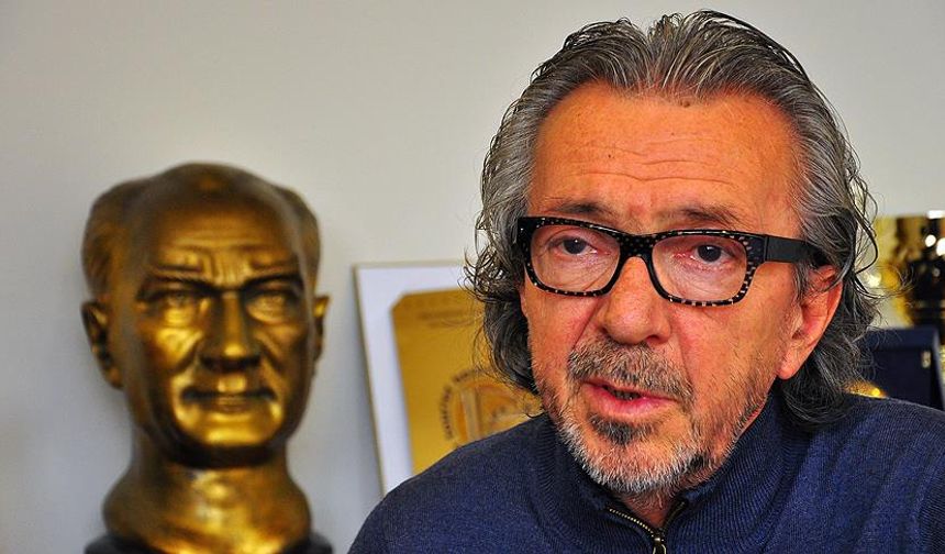 Osman Sınav kimdir?

Osman Sınav, 1956 yılında Burdur'da dünyaya gelmiştir ve sanat eğitimini Marmara Üniversitesi Güzel Sanatlar Fakültesi'nde tamamlamıştır.

Özellikle 1990'lı ve 2000'li yıllarda yönettiği dizilerle geniş izleyici kitlelerine ulaşan Sınav, Türk televizyon tarihinde derin izler bırakmıştır. Kariyerine reklam filmleriyle adım atan ünlü yönetmen, sonrasında televizyon ve sinema projeleriyle adından sıkça söz ettirmiştir. Onun imzasını taşıyan yapımlar, dönemin en çok izlenen dizileri arasında yer almıştır.