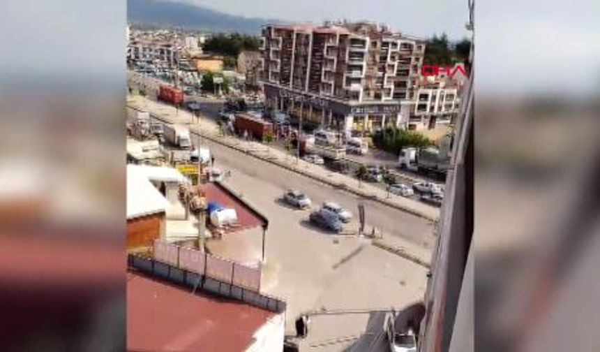 Otomobile tüfekli saldırı; 3 ölü, 1 yaralı