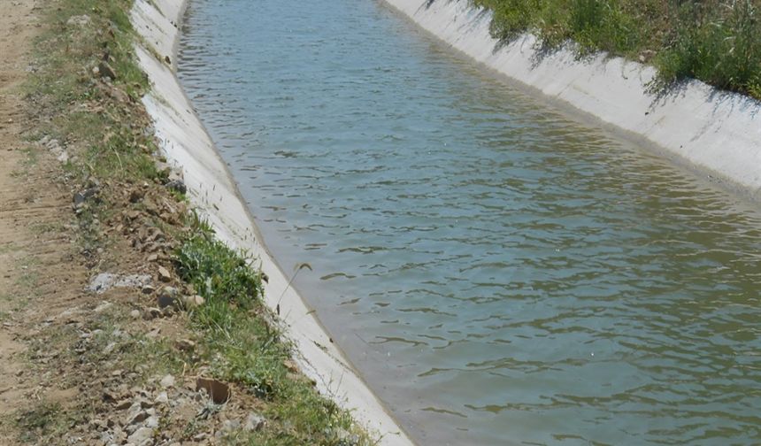 Sulama kanalına düşen çocuk hayatını kaybetti