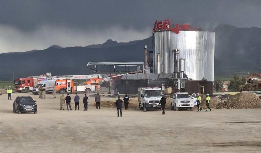 Asfalt üretim tesisinde patlama: 1 ölü, 1 yaralı