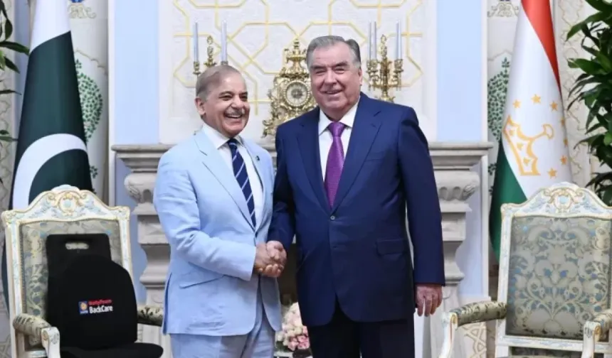Pakistan ve Tacikistan'dan ilişkileri geliştirme vurgusu