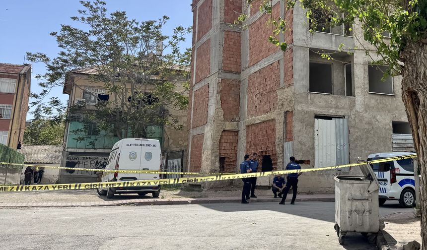 Konya’da inşaat halindeki binada ceset bulundu