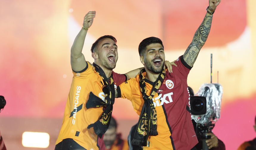 Galatasaraylı futbolcu ameliyat oldu