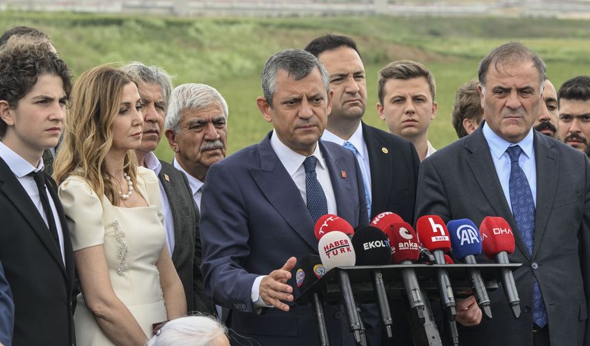 CHP Genel Başkanı Özel'den İmamoğlu'na cezaevinde ziyaret