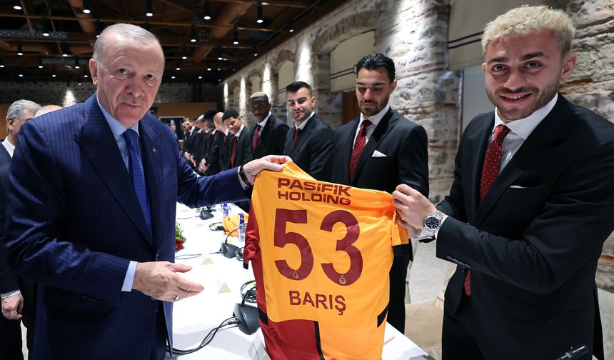 Cumhurbaşkanı Erdoğan’dan Galatasaray’a kabul