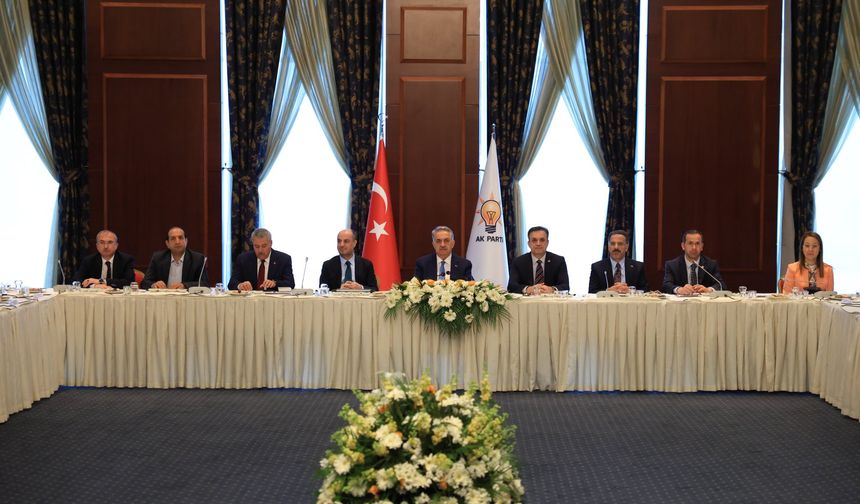 AK Parti'den 'Yeni Anayasa Çalıştayı'na ilişkin açıklama
