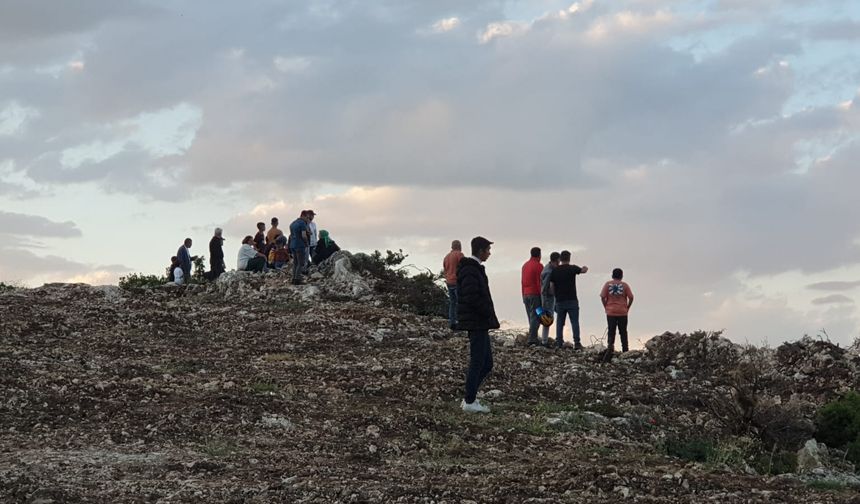 Deniz simidi ile göle giren Afgan uyruklu adam kayboldu