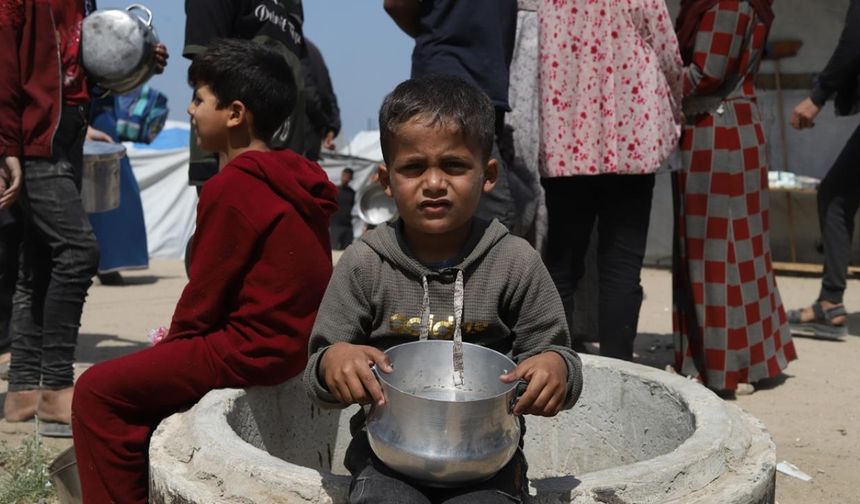 Gazze'deki hükümet: Gazze'ye gerçek bir yardım ulaşmadı