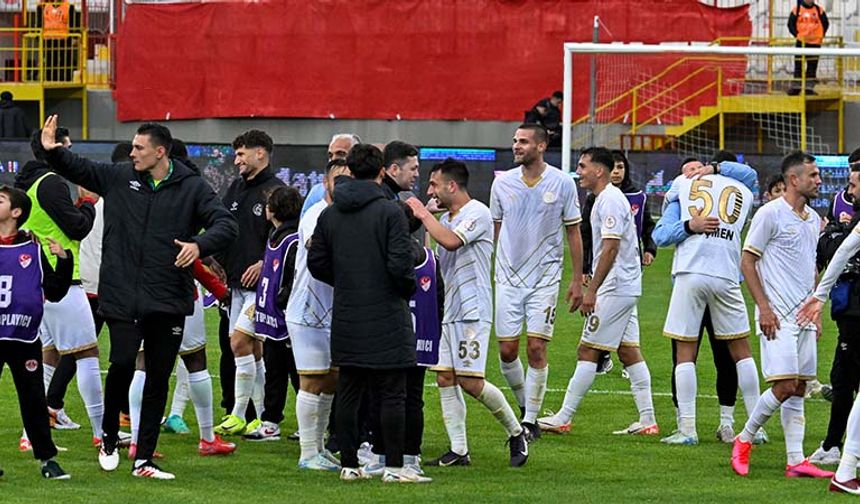Manisa futbolunda gündem yine birleşme
