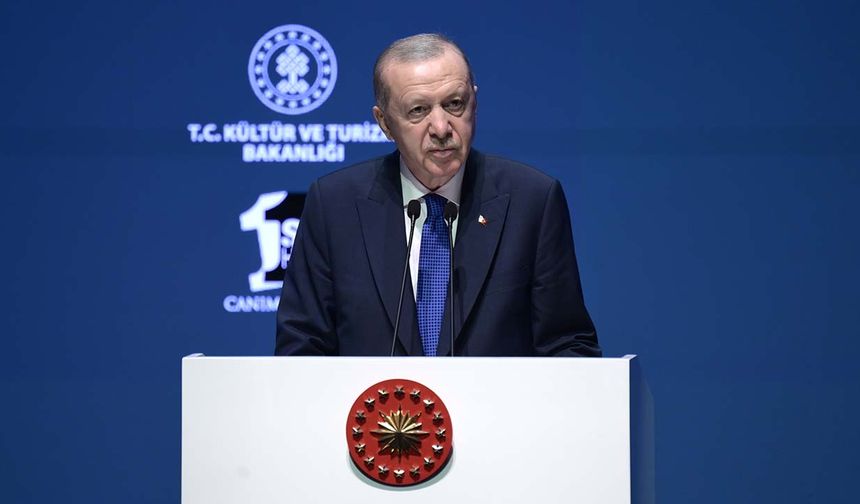 Cumhurbaşkanı Erdoğan: Gençlik Türkiye Yüzyılı'nı inşa ediyor