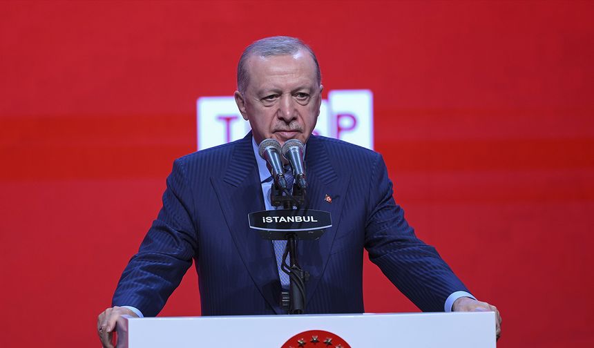 Cumhurbaşkanı Erdoğan Gençlik Zirvesi'nde konuştu