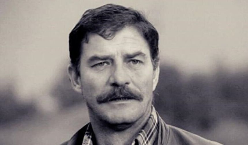 Yeşilçam'ın usta oyuncusu Ahmet Mekin hastaneye kaldırıldı!