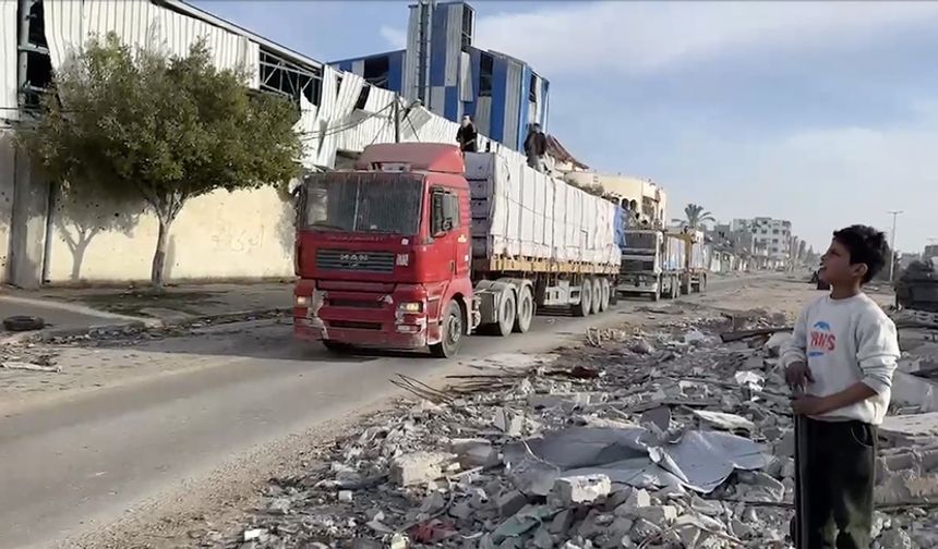 BAE, Gazze'ye gönderdiği yardım tırlarının yağmalandığını açıkladı