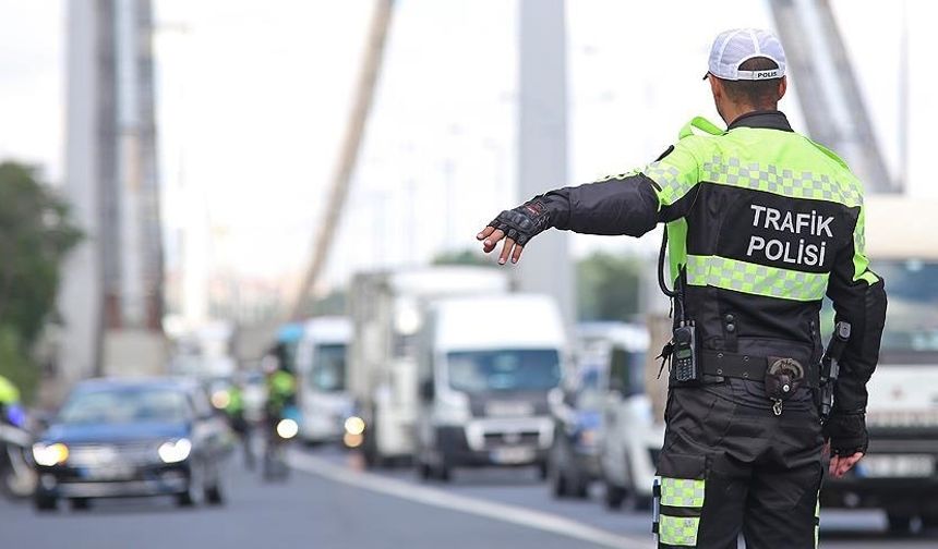 Bir haftada 534 bin 508 sürücüye işlem yapıldı